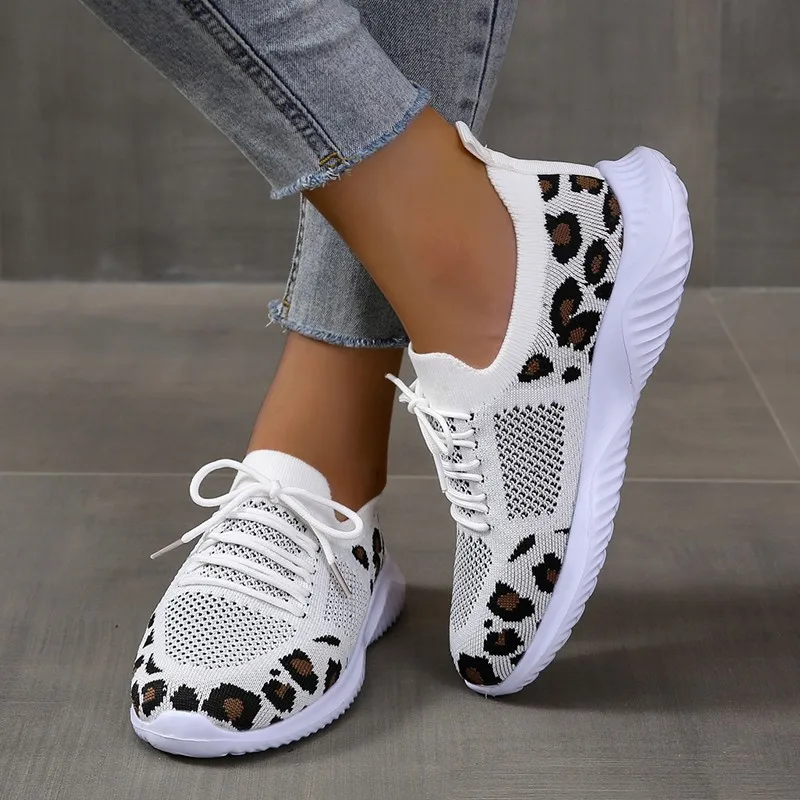 새로운 여름용 여성용 니트 메쉬 소재의 통기성이 좋은  - Knit Fabric Lace Up Sneakers 리뷰 및 가격